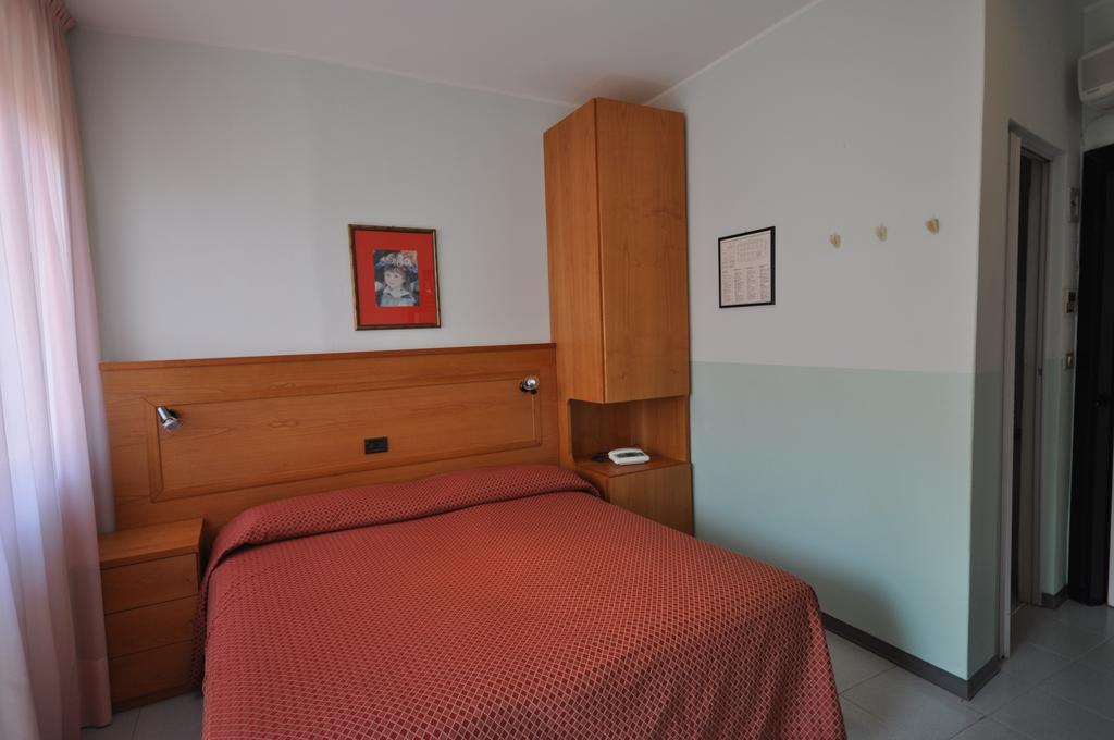 Hotel Real Sottomarina Cameră foto